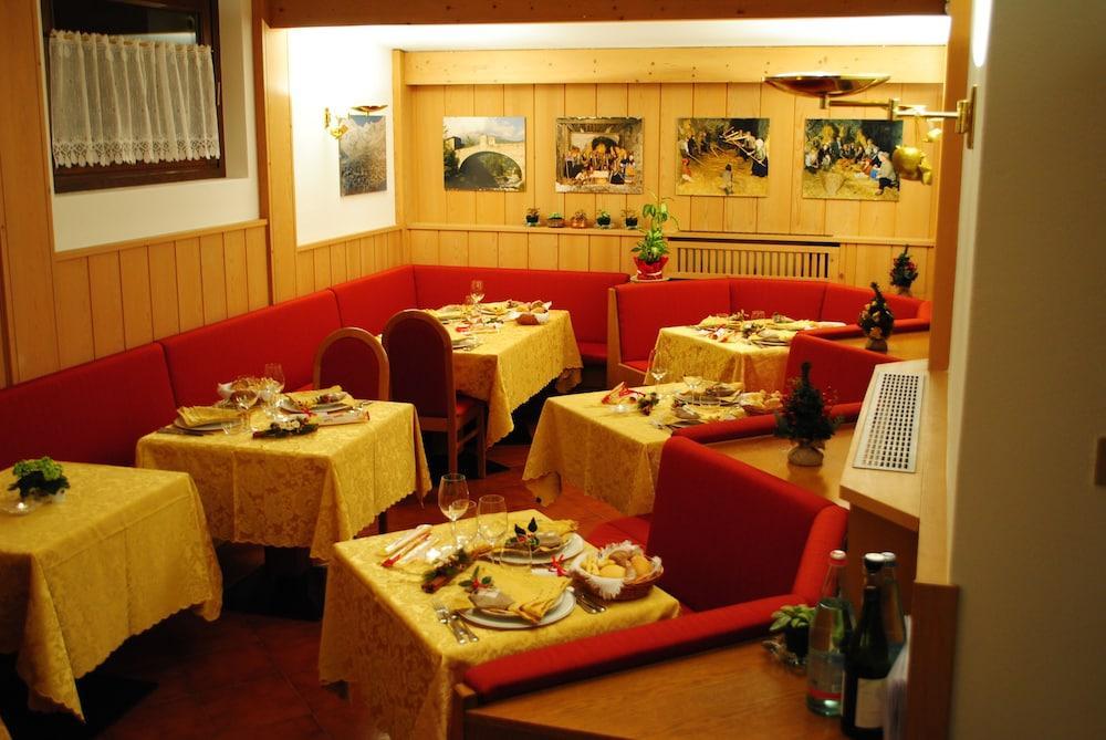 Hotel Terme Бормио Экстерьер фото